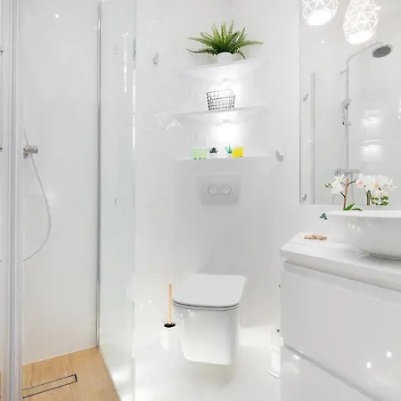 Jerozolimskie View By Bookinghost