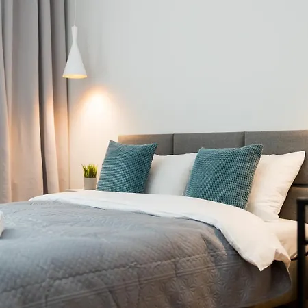 Lägenhet Jerozolimskie View By Bookinghost Warszawa